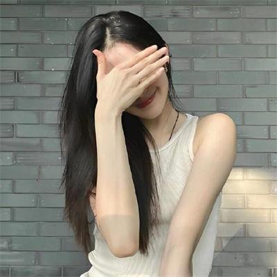 歌唱动荡的青春